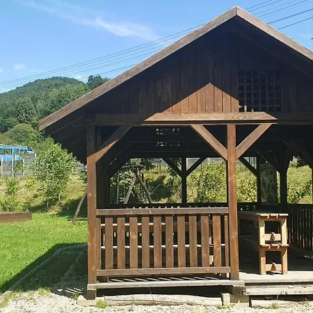 Drevenica Dom wakacyjny Tisovec
